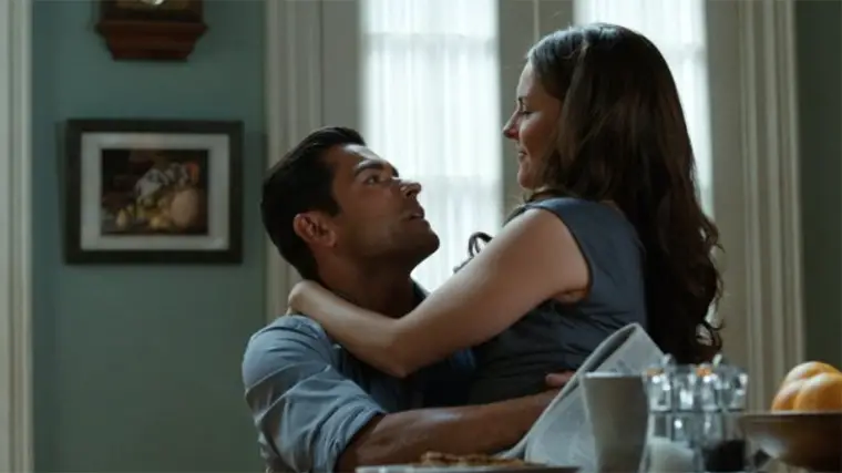 Alpha-House-Press-Mark-Consuelos