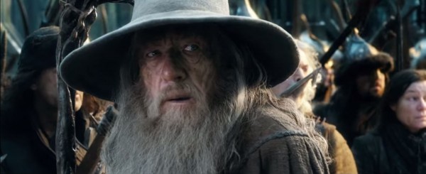 The-Hobbit-The-Battle-of-the-Five-Armies-Gandolf-trailer-still1