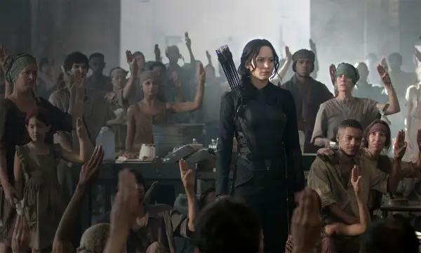 The Hunger Games Mockingjay Part 1 still1