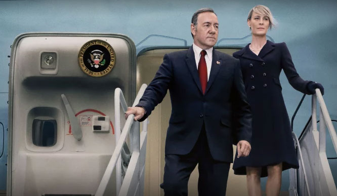 netflix-house-of-cards-season-3-plane2