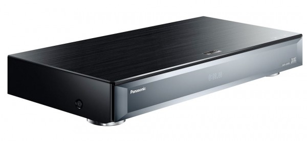 Panasonic-DMP-UB900-UHD-BD-Player-Angle