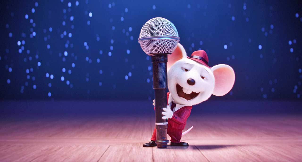 sing-Seth-MacFarlane-Mike-Universal-Studios-still1-1280px