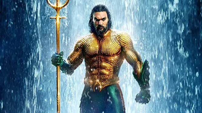 jason-momoa-aquaman-poster-1-crop