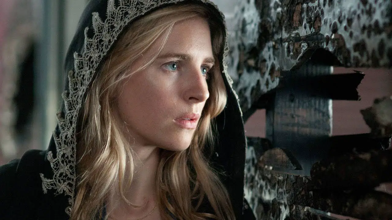 Brit-Marling-in-The-OA-2016