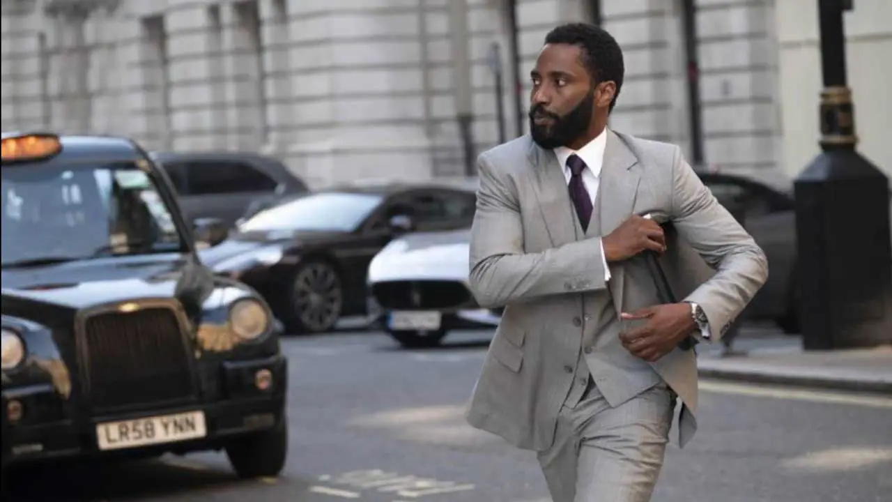 Tenet-movie-still-John-David-Washington-suit