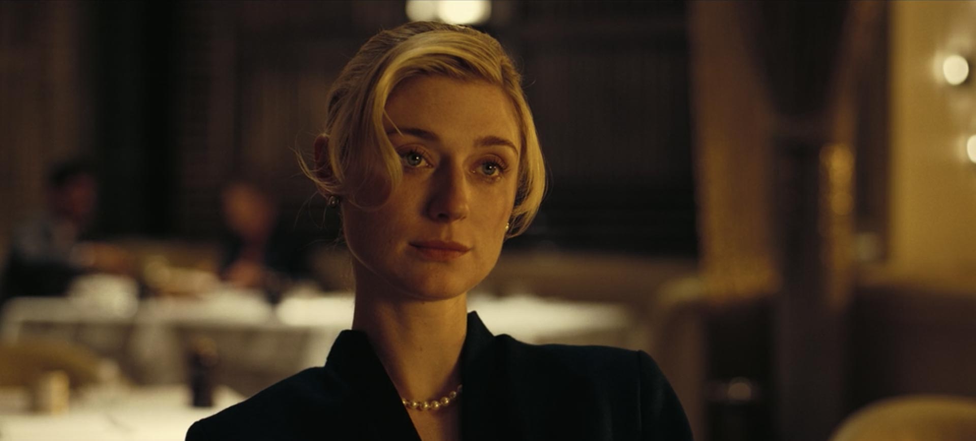 Elizabeth Debicki stars in Tenet