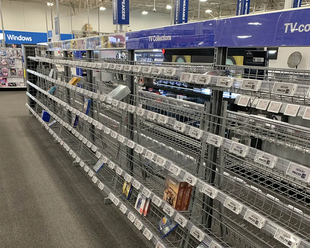best-buy-empty-disc-shelves-2021
