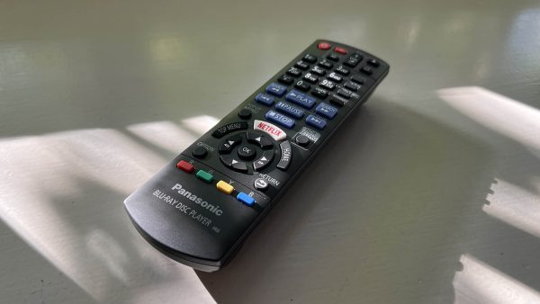 Panasonic-DP-UB820-K-remote-control