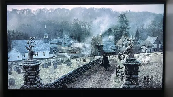 Sleepy Hollow (1999) village 4k Blu-ray screen photo